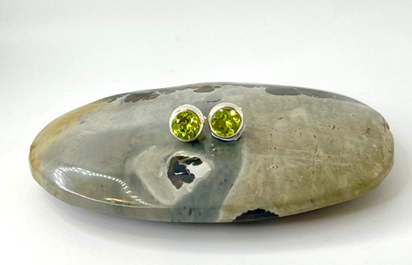 Peridot Round Studs