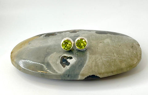 Peridot Round Studs