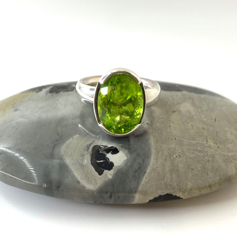 Oval Faceted Peridot Silver Ring