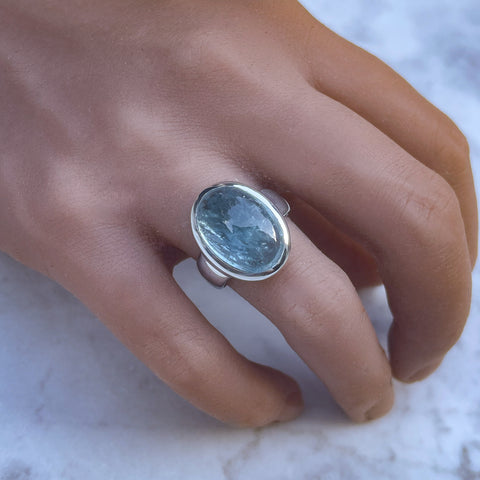 Aquamarine Oval Cabochon Ring