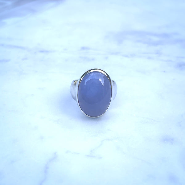 Chalcedony Cabochon Oval Ring