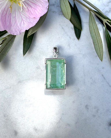 Green Beryl Pendant