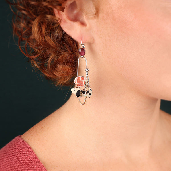 Taratata 'Pas Bouger' Dog Earrings