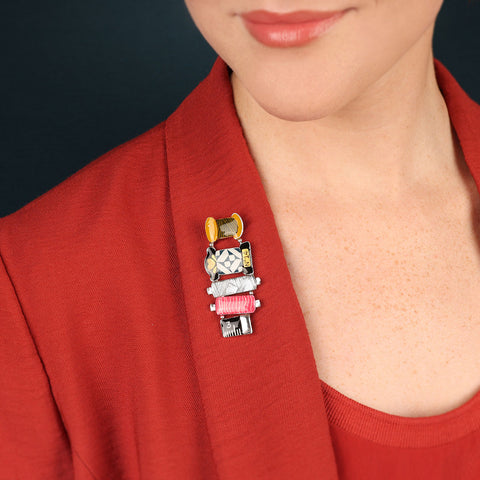 Taratata 'Ruban' Yarn Brooch