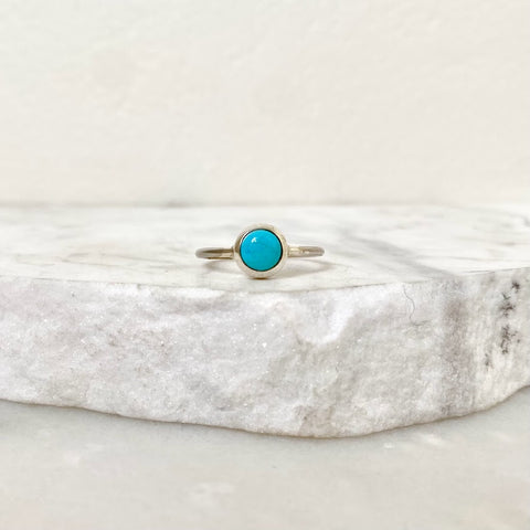 Arizona Turquoise Round Small Bezel Ring