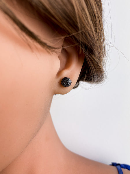Woven Oxy Tiny Stud Earrings - Milena Zu