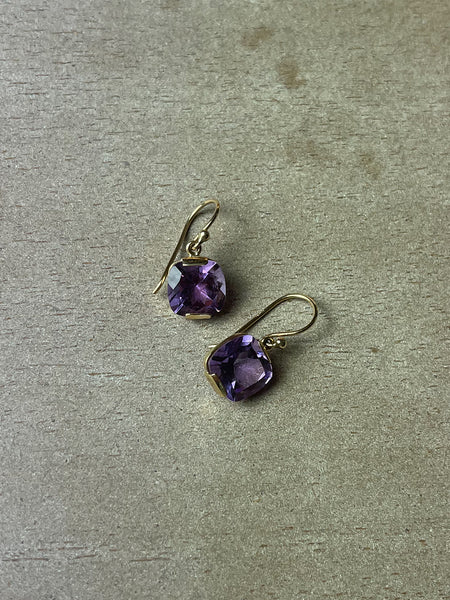 9ct Gold Faceted Amethyst Earring