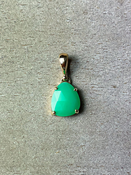 9ct Gold Chrysophrase Faceted Pendant